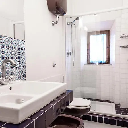 - Casa Fucini Piombino